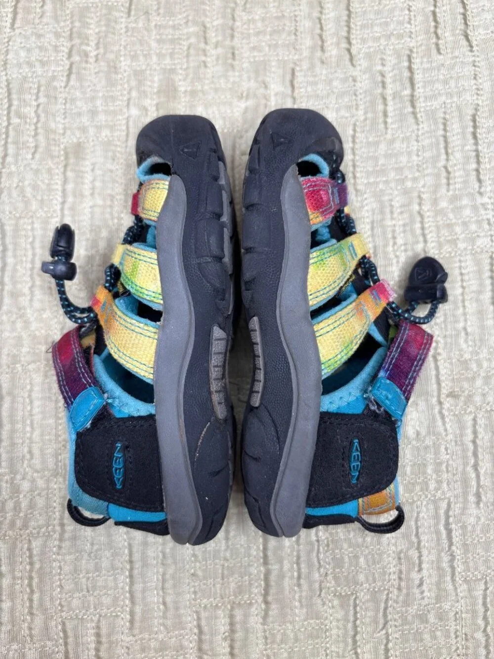 Kids’ 10 KEEN Newport H2 Rainbow Tie Dye Water Sandals